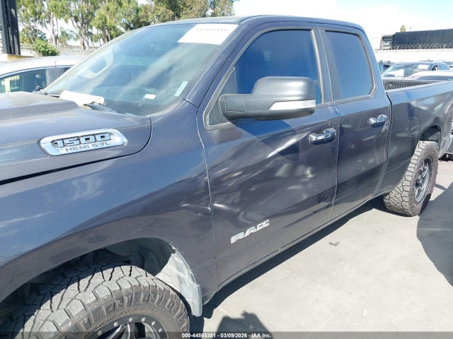 1C6RREBT5LN278005 RAM 1500 Big Horn 4x2 6&#039;4 Box
