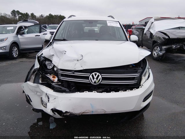 44505390 :رقم المزاد ، WVGAV7AX7HK041571 vin ، 2017 Volkswagen Tiguan 2.0t/2.0t S مزاد بيع