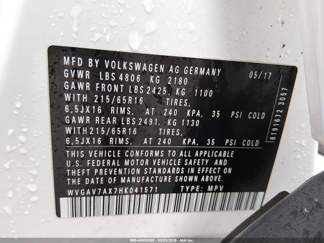 44505390 :رقم المزاد ، WVGAV7AX7HK041571 vin ، 2017 Volkswagen Tiguan 2.0t/2.0t S مزاد بيع