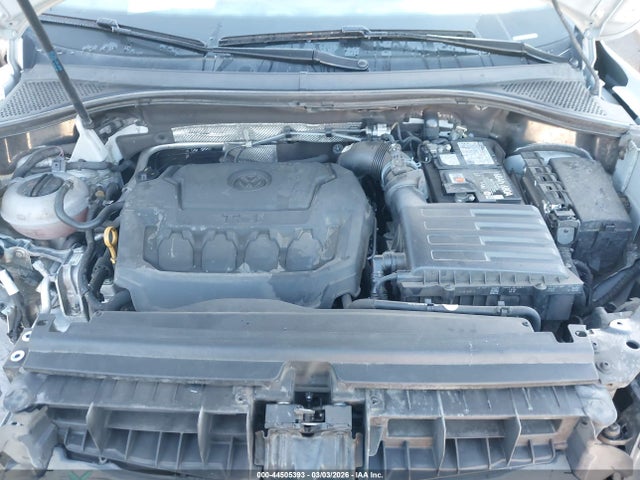 3VV3B7AX7JM001836 Volkswagen Tiguan 2.0t Se/2.0t Sel