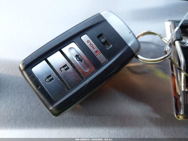 Продажа на аукционе авто 2016 Acura Tlx V6 Tech, vin: 19UUB2F5XGA000880, номер лота: 44505418