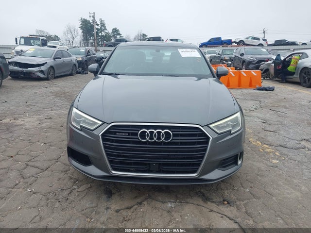 2017 Audi A3 2.0t Premium მანქანა იყიდება აუქციონზე, vin: WAUB8GFFXH1068024, აუქციონის ნომერი: 44505432