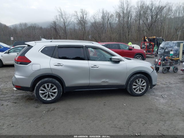 Продаж на аукціоні авто 2018 Nissan Rogue Sv, vin: JN8AT2MV6JW303428, номер лоту: 44505436