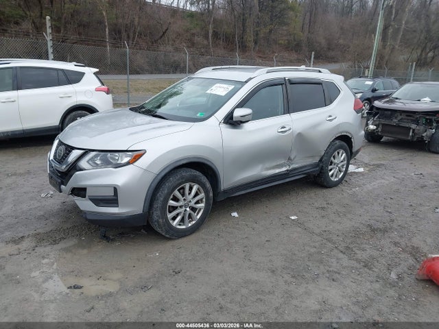 Продаж на аукціоні авто 2018 Nissan Rogue Sv, vin: JN8AT2MV6JW303428, номер лоту: 44505436