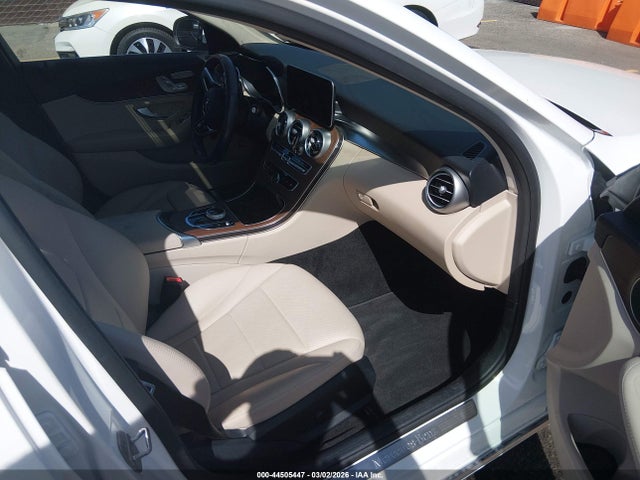 Aukcja sprzedaży 2021 Mercedes-benz C 300 Sedan, vin: W1KWF8DB0MR619630, numer aukcji: 44505447