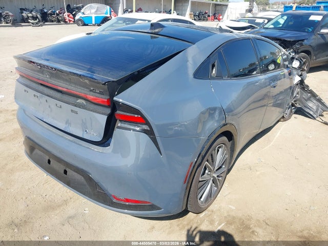 JTDACAAU9T3067105 Toyota PRIUS XLE