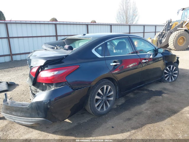 Nissan Altima 2.5 Sv 2018 1N4AL3AP1JC253746 Image 4
