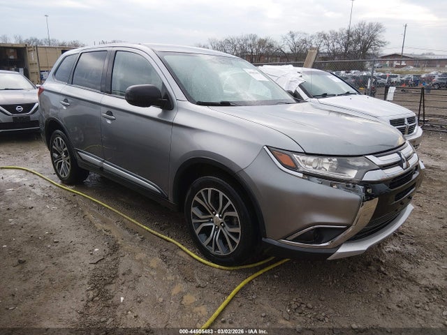 2016 MITSUBISHI OUTLANDER JA4AZ3A36GZ041124 Photo 0