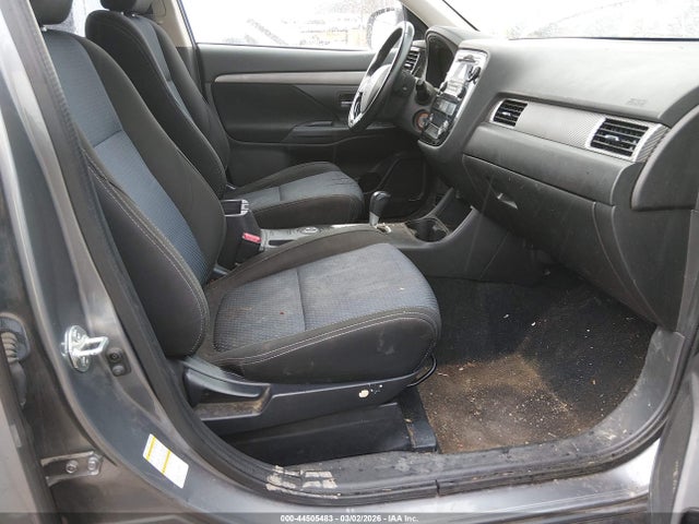2016 MITSUBISHI OUTLANDER JA4AZ3A36GZ041124 Photo 4