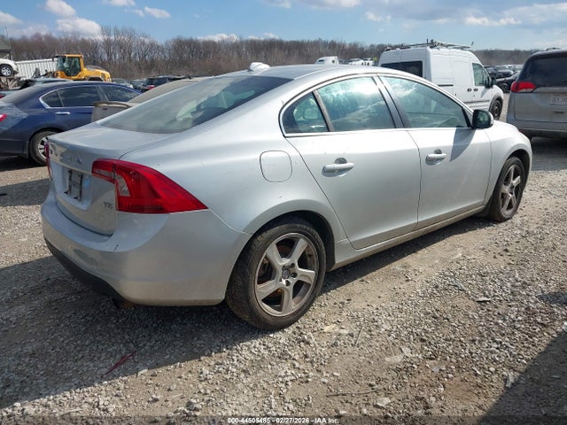 2012 VOLVO S60 YV1622FS4C2104325 Photo 3