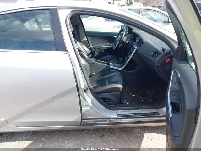2012 VOLVO S60 YV1622FS4C2104325 Photo 4