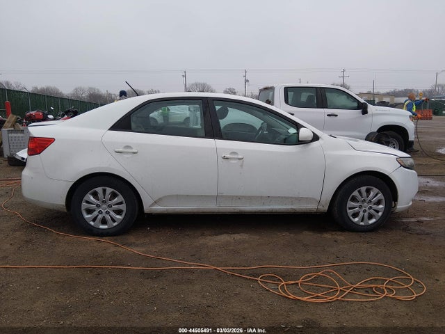 Продаж на аукціоні авто 2011 Kia Forte Lx, vin: KNAFT4A25B5449606, номер лоту: 44505491