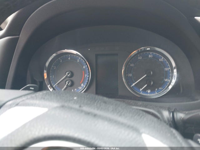 2T1BURHE2HC750762 Toyota COROLLA SE