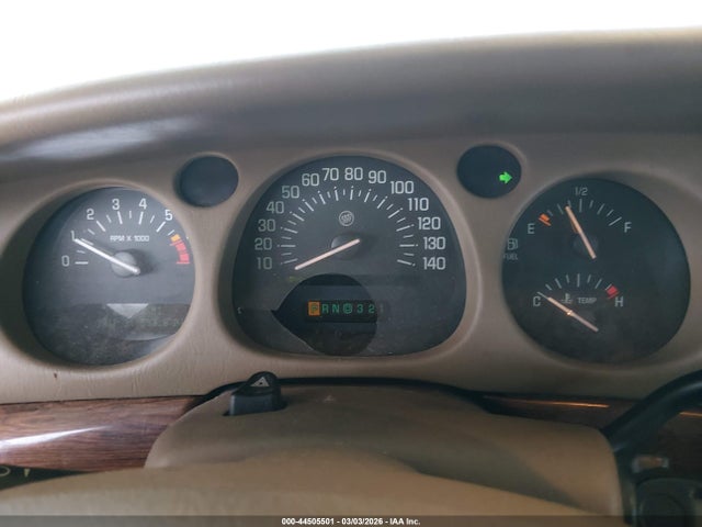 44505501 :رقم المزاد ، 1G4HP52K844172085 vin ، 2004 Buick Lesabre Custom مزاد بيع