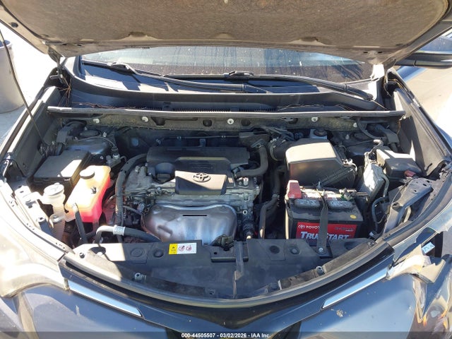 Toyota Rav4 Xle 2017 JTMWFREV8HJ113797 Image 10