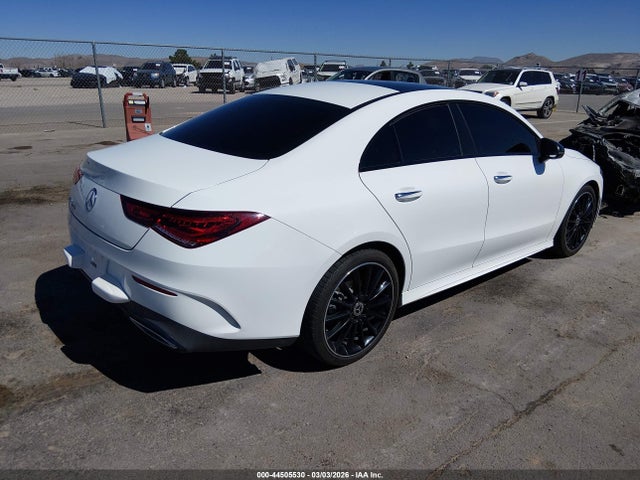 2022 MERCEDES-BENZ CLA 250 COUPE W1K5J4GB0NN322056 Photo 3