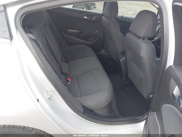 1G1BE5SM9H7105977 Chevrolet Cruze Lt Auto
