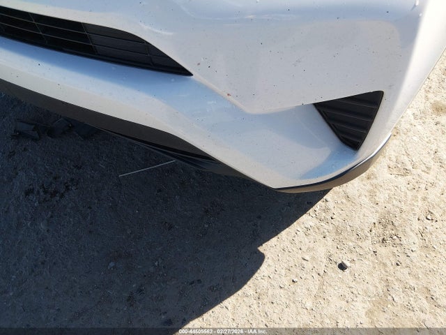 JTMBFREV4JJ228479 Toyota RAV4 LE
