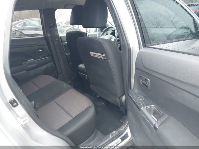 2018 MITSUBISHI OUTLANDER SPORT JA4AP3AUXJZ032741 Photo 7