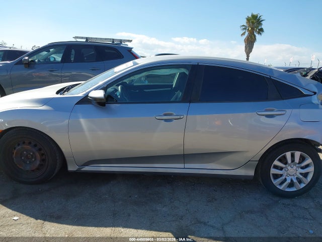 Honda Civic Lx 2017 2HGFC2F52HH546372 Image 15
