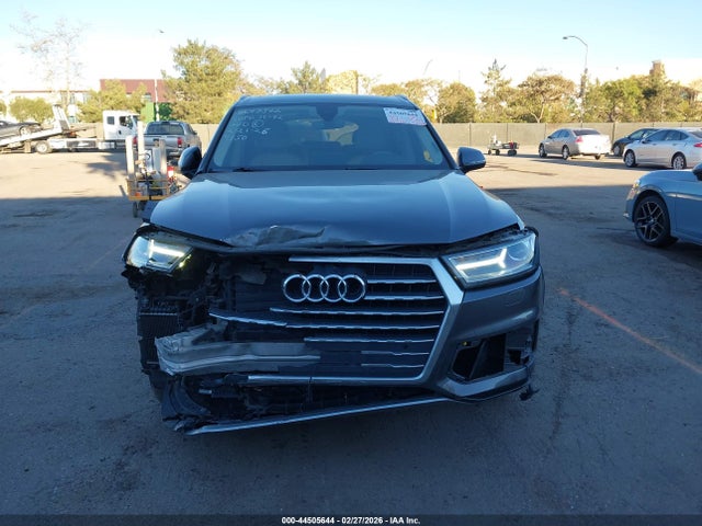 WA1AAAF7XKD004350 Audi Q7 55 Premium/55 Se Premium