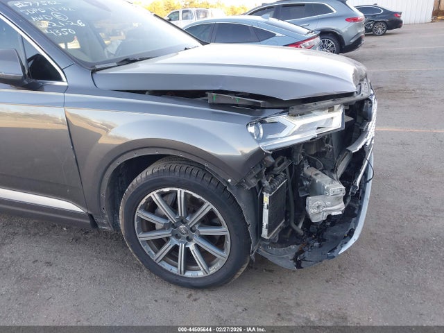 WA1AAAF7XKD004350 Audi Q7 55 Premium/55 Se Premium