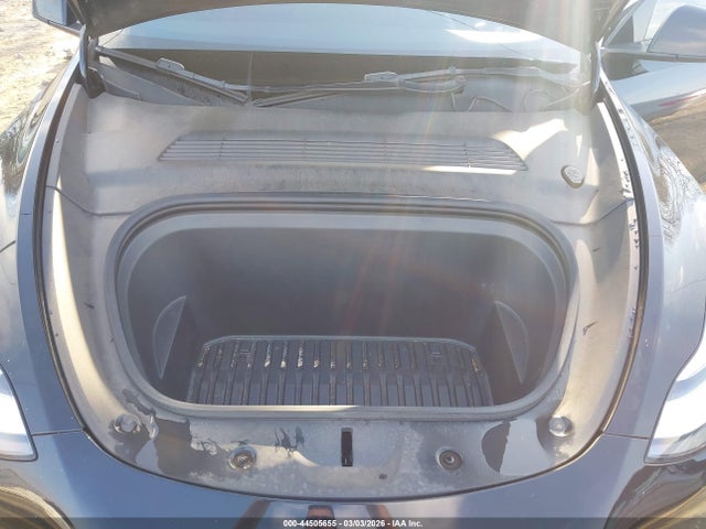 44505655 :رقم المزاد ، 5YJYGDEE3MF257574 vin ، 2021 Tesla Model Y Long Range Dual Motor All-wheel Drive مزاد بيع