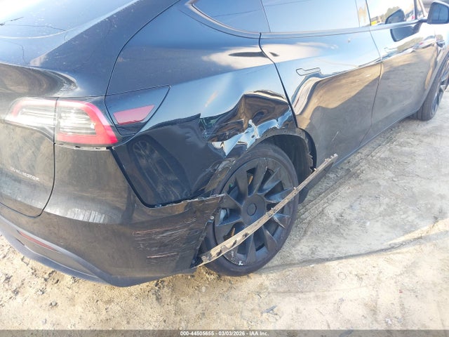 44505655 :رقم المزاد ، 5YJYGDEE3MF257574 vin ، 2021 Tesla Model Y Long Range Dual Motor All-wheel Drive مزاد بيع