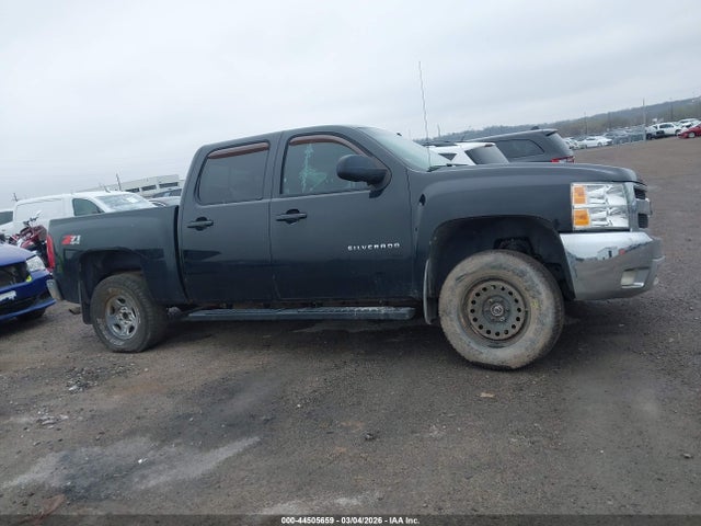 44505659 :رقم المزاد ، 3GCPKSE30BG339170 vin ، 2011 Chevrolet Silverado 1500 Lt مزاد بيع