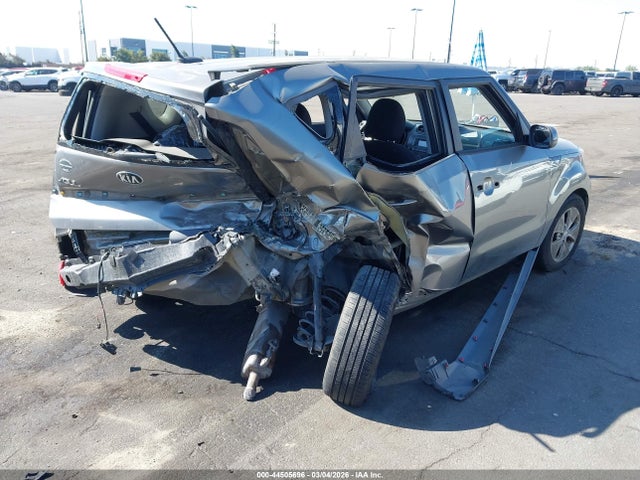 KNDJN2A28G7246068 KIA Soul