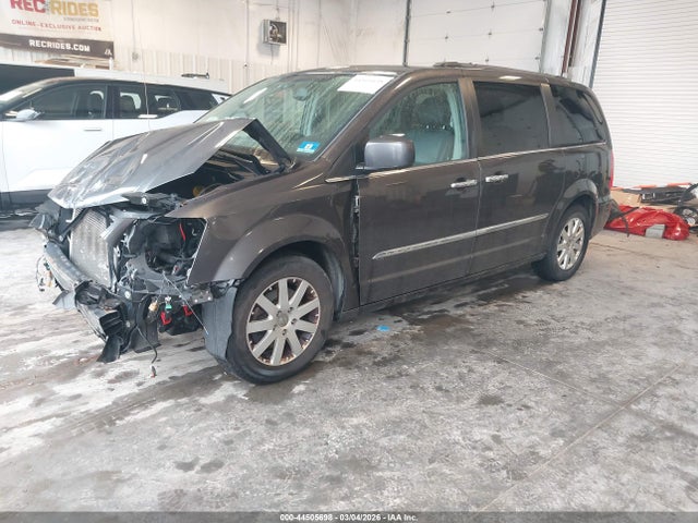 44505698 :رقم المزاد ، 2C4RC1BG9GR119583 vin ، 2016 Chrysler Town & Country Touring مزاد بيع