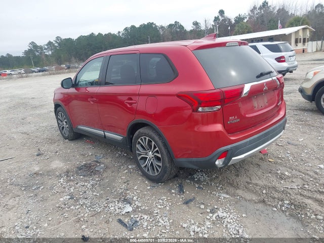 2017 MITSUBISHI OUTLANDER JA4AD2A35HZ036734 Photo 2