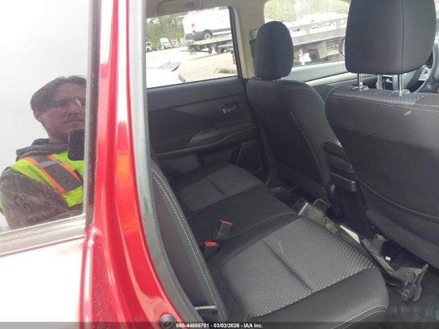2017 MITSUBISHI OUTLANDER JA4AD2A35HZ036734 Photo 7