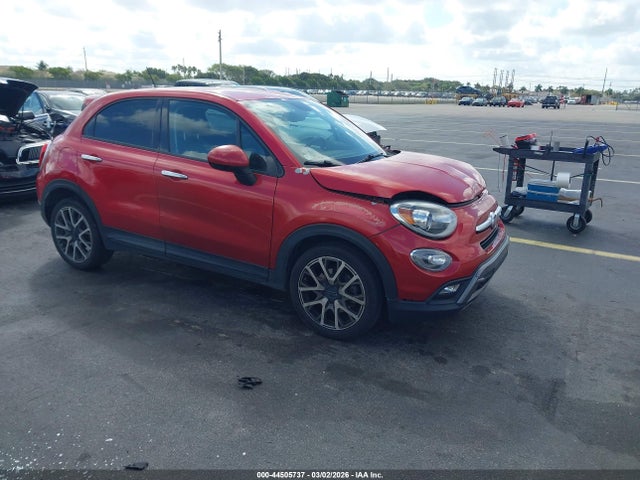 2016 FIAT 500X ZFBCFXET5GP392369
