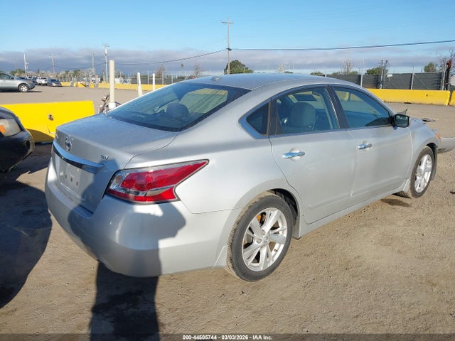 Nissan Altima 2.5 Sv 2015 1N4AL3AP5FC181778 Image 4