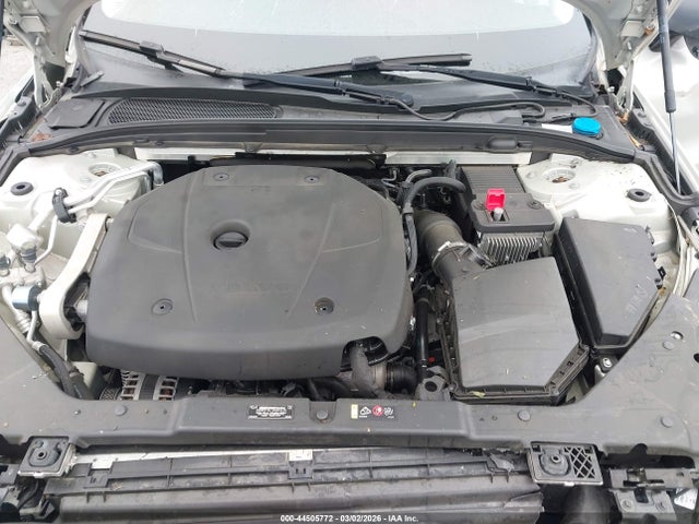 7JR102TZ8MG126745 Volvo S60 T5 Momentum