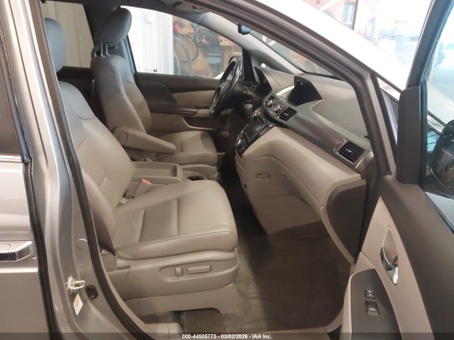 Продажа на аукционе авто 2016 Honda Odyssey Ex-l, vin: 5FNRL5H64GB125230, номер лота: 44505773