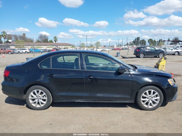 3VWD17AJ2FM329400 Volkswagen Jetta 1.8t Se