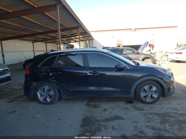 KIA Niro Lxs 2022 KNDCB3LC8N5548725 Image 13