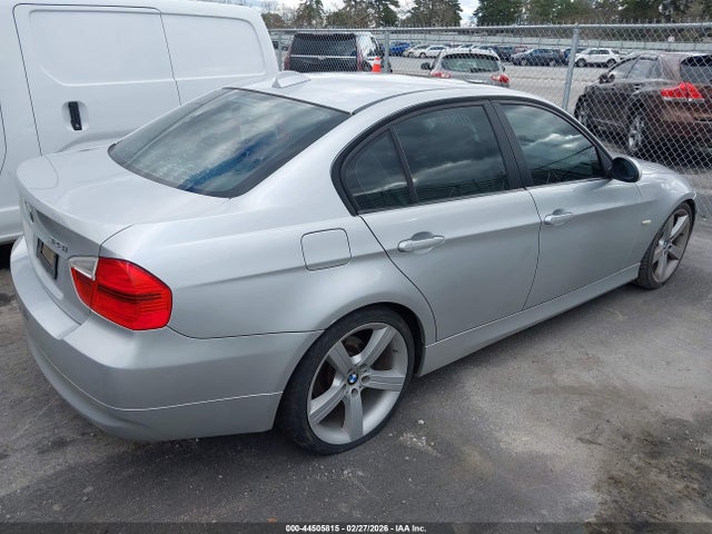 2008 Bmw 328i მანქანა იყიდება აუქციონზე, vin: WBAVA33588KX84081, აუქციონის ნომერი: 44505815