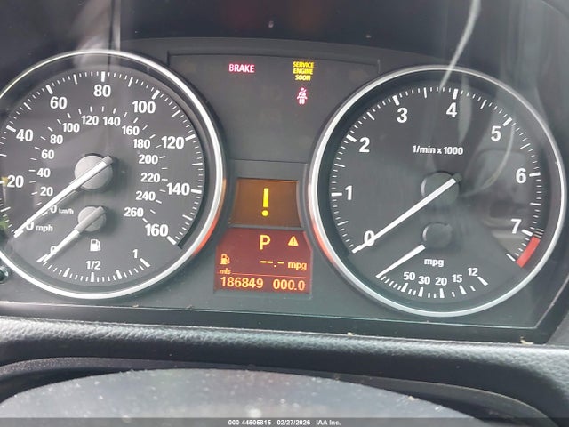 2008 Bmw 328i მანქანა იყიდება აუქციონზე, vin: WBAVA33588KX84081, აუქციონის ნომერი: 44505815