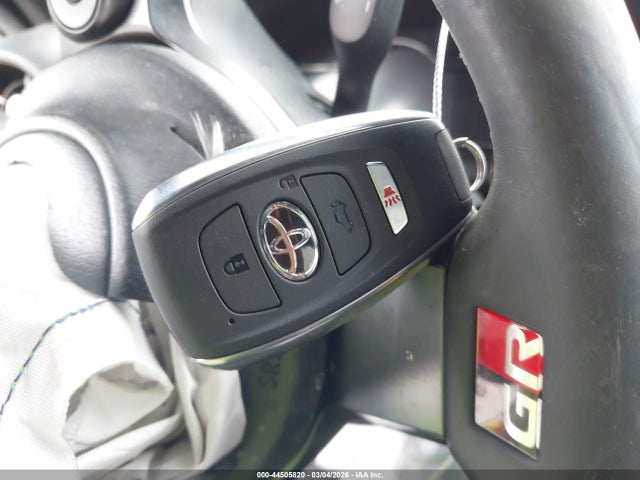 2023 TOYOTA GR86 JF1ZNBF1XP8759602 Photo 10
