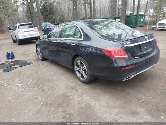 44505828 :رقم المزاد ، WDDZF4KB6HA123938 vin ، 2017 Mercedes-benz E 300 4matic مزاد بيع