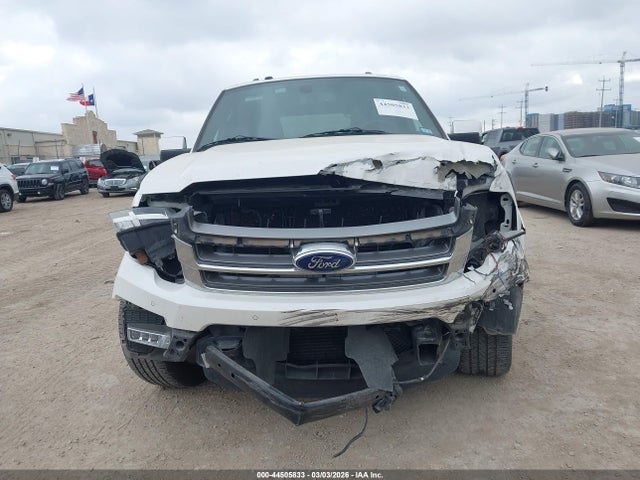 Ford Expedition Limited 2016 1FMJU1KT3GEF14701 Image 12