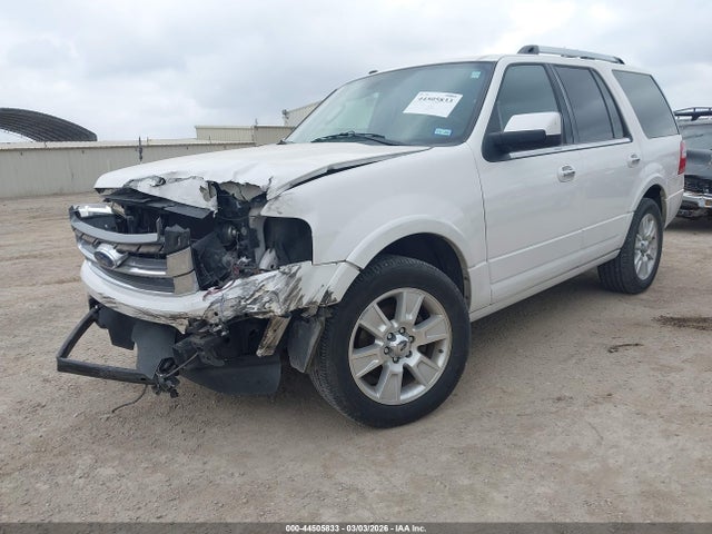 Ford Expedition Limited 2016 1FMJU1KT3GEF14701 Image 2