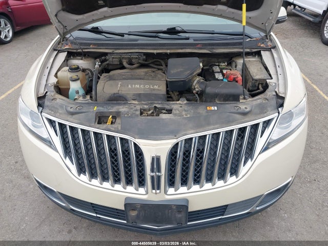 Lincoln MKX 2015 2LMDJ8JK9FBL25637 Image 10
