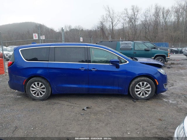 Aukcja sprzedaży 2018 Chrysler Pacifica Touring Plus, vin: 2C4RC1FG1JR257023, numer aukcji: 44505850