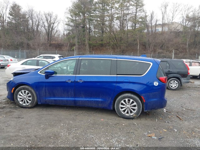 Aukcja sprzedaży 2018 Chrysler Pacifica Touring Plus, vin: 2C4RC1FG1JR257023, numer aukcji: 44505850