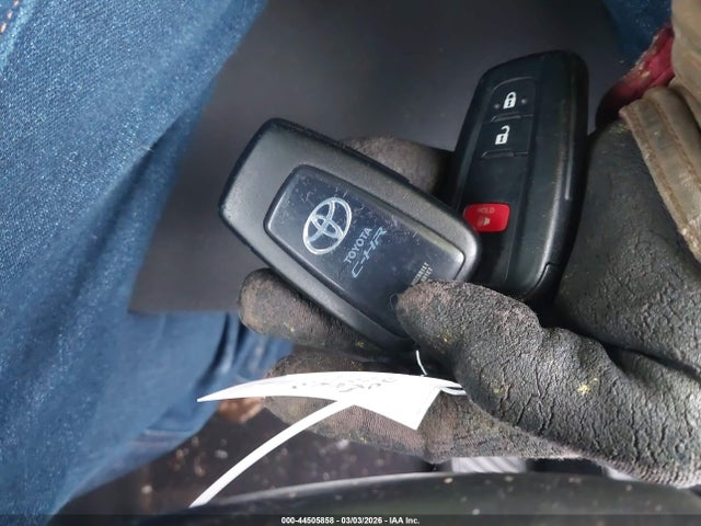 2020 TOYOTA C-HR NMTKHMBX8LR104111 Photo 10