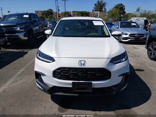 2024 Honda Hr-v 2wd Lx მანქანა იყიდება აუქციონზე, vin: 3CZRZ1H31RM717013, აუქციონის ნომერი: 44505888